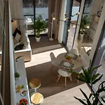 דירה Singularstays Arena *